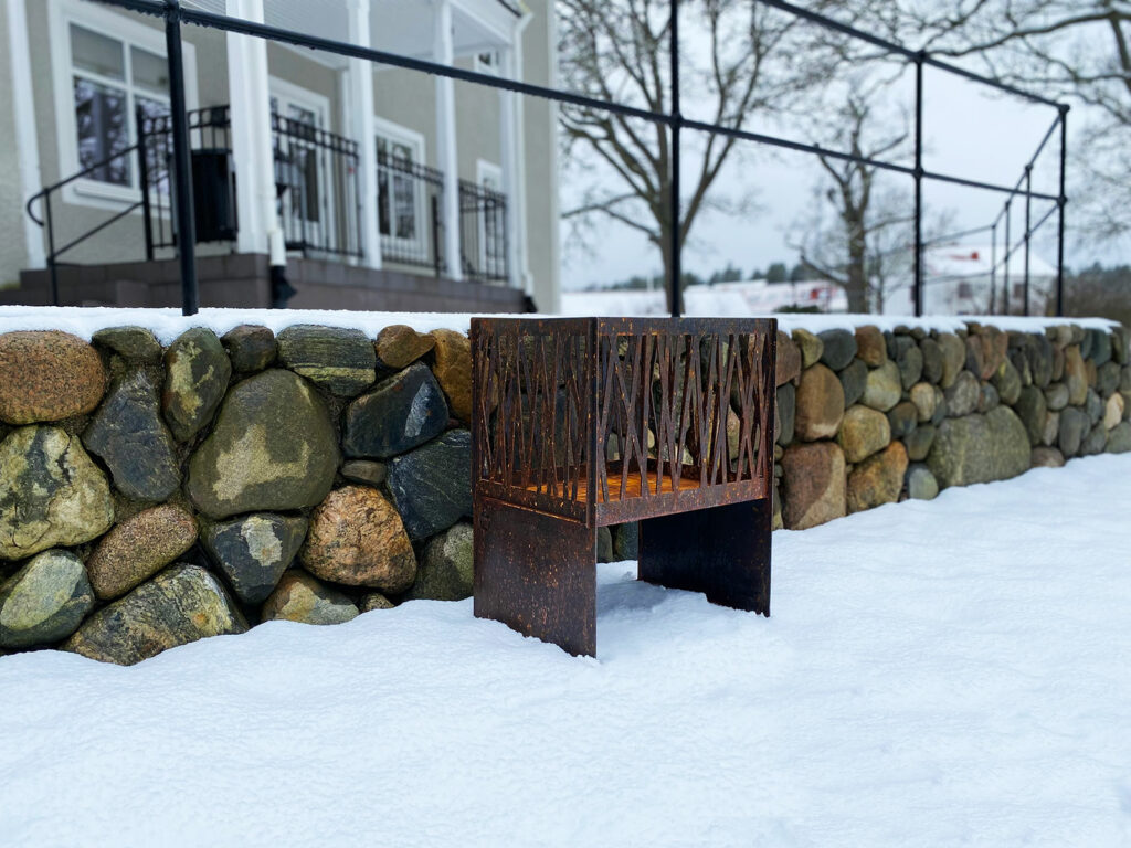 Eldkorg i corten, modell Natur