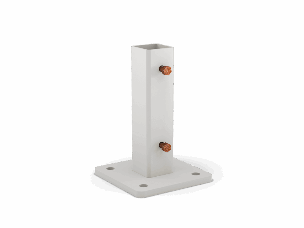 Fotfäste till stolpar