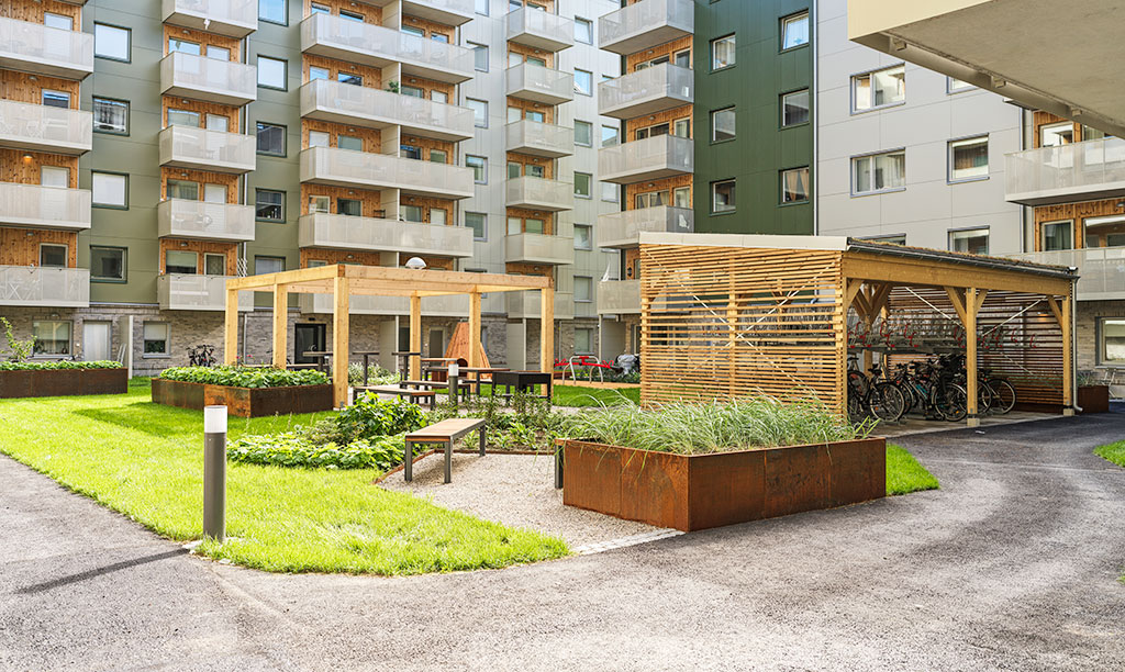 Modulbaserade odlingslådor och kantstöd i corten