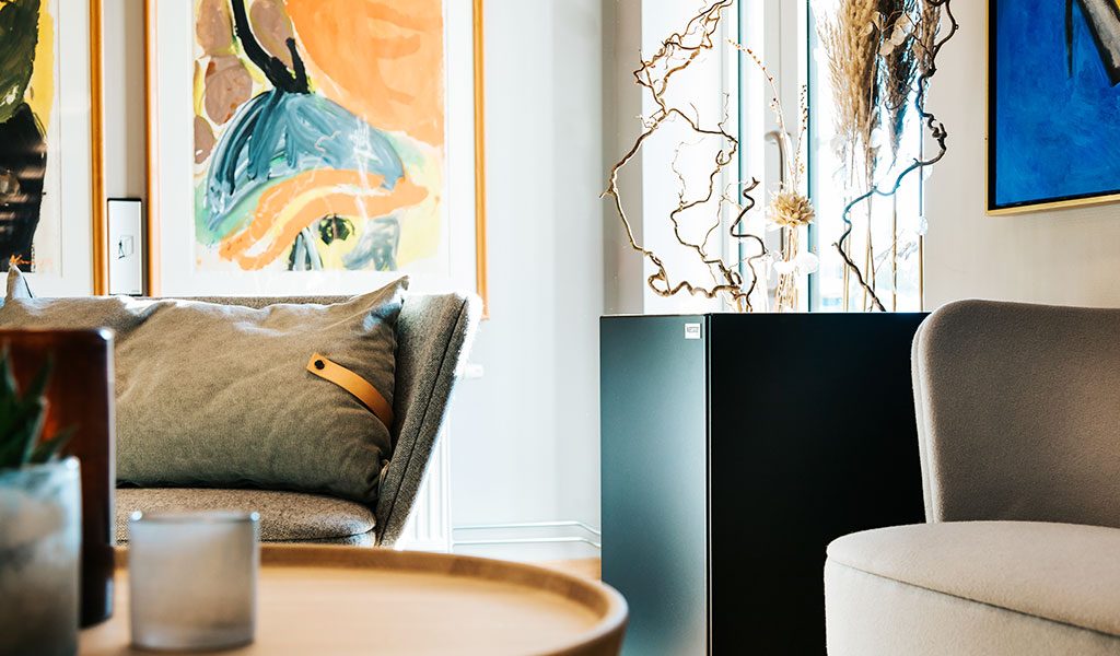 Sortiment - Svart lackerat planteringskärl